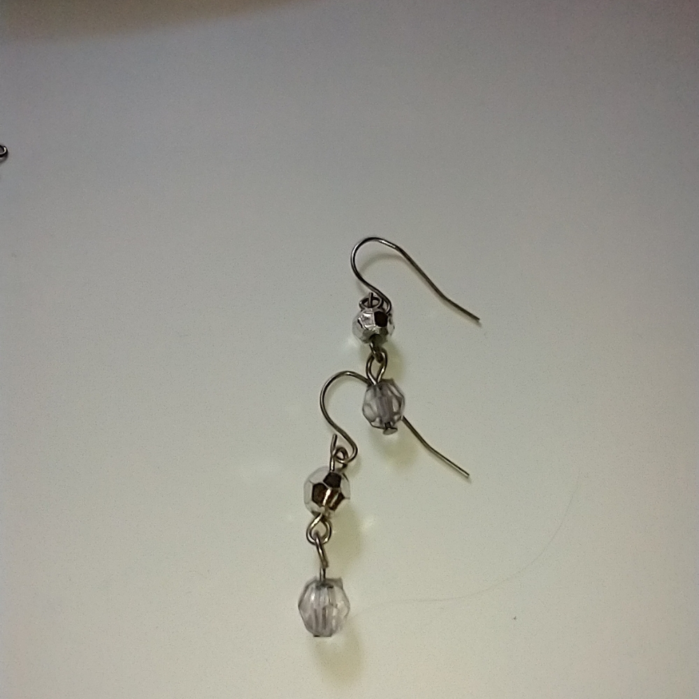 Beaded earrings ✨Free w/purchase ✨